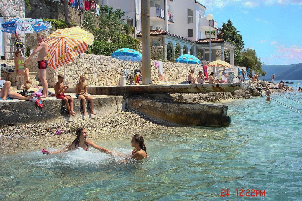 Holiday Home Apartment Tedo Klek Εξωτερικό φωτογραφία