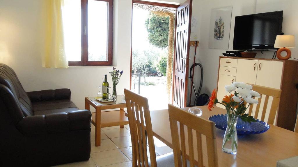 Holiday Home Apartment Tedo Klek Εξωτερικό φωτογραφία