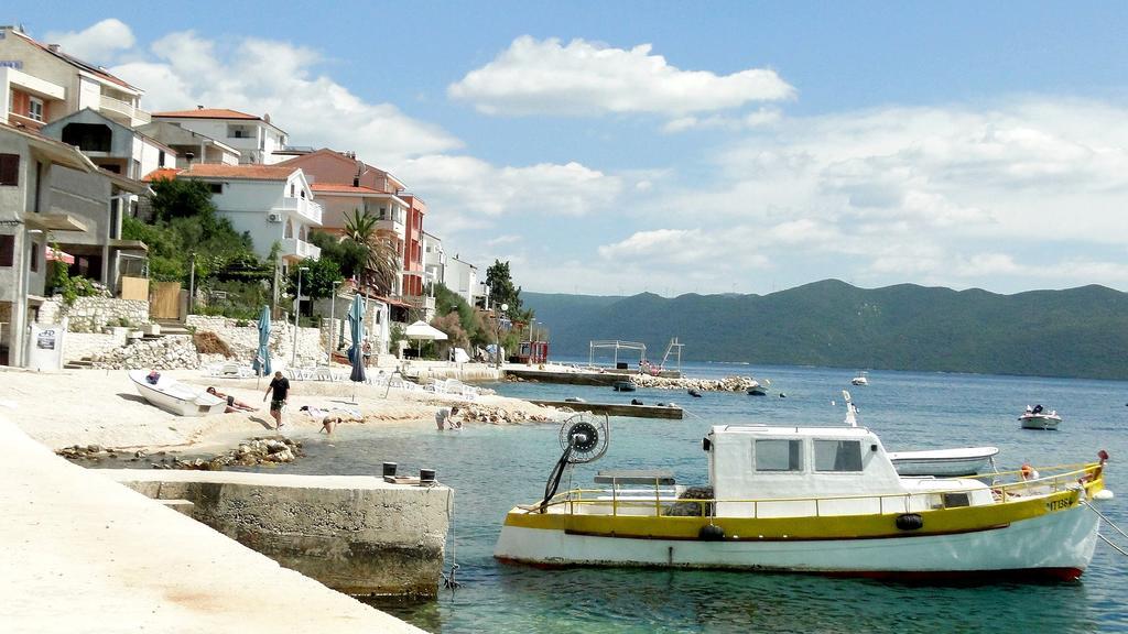 Holiday Home Apartment Tedo Klek Εξωτερικό φωτογραφία
