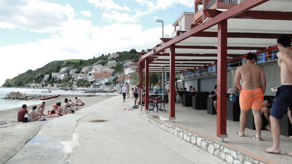 Holiday Home Apartment Tedo Klek Εξωτερικό φωτογραφία