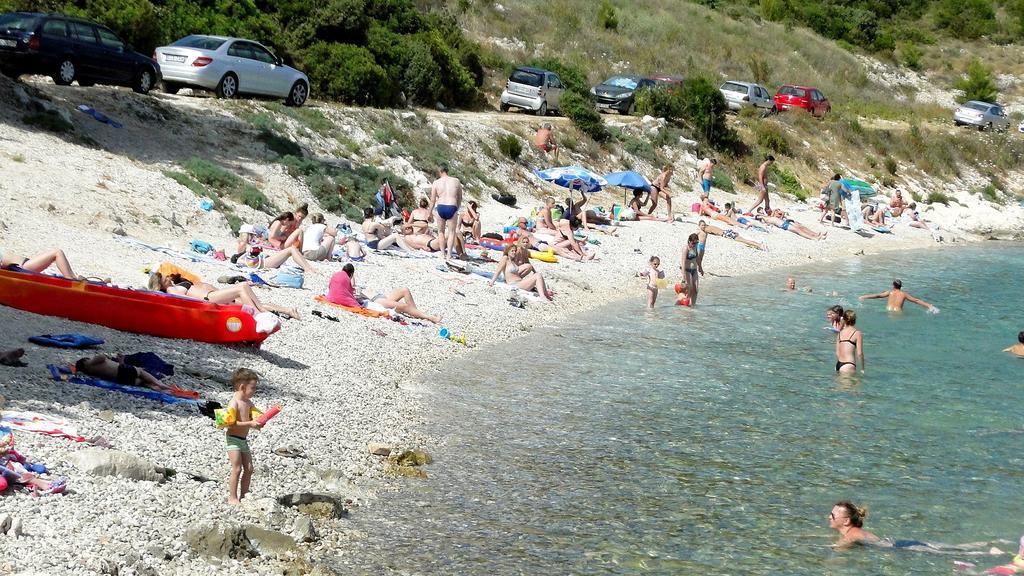 Holiday Home Apartment Tedo Klek Εξωτερικό φωτογραφία